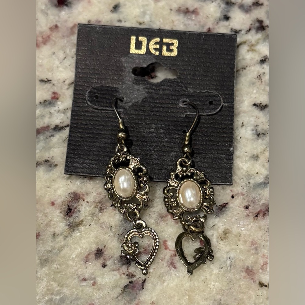 Deb Vintage 90’s earrings